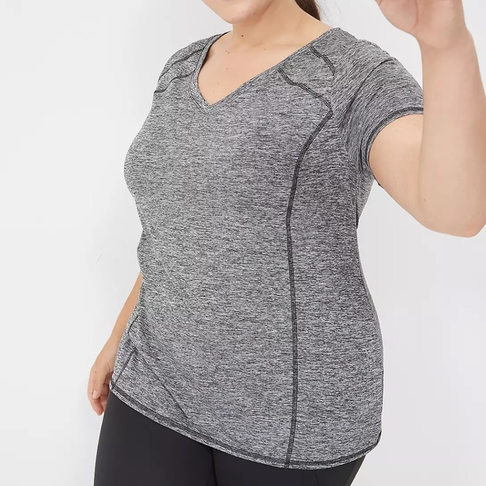 Lane Bryant LIVI Wicking Active Tee Size 22/24